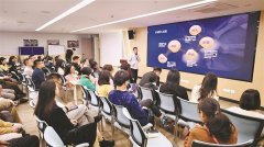 课程涵盖AI绘画、智能办公等模块
